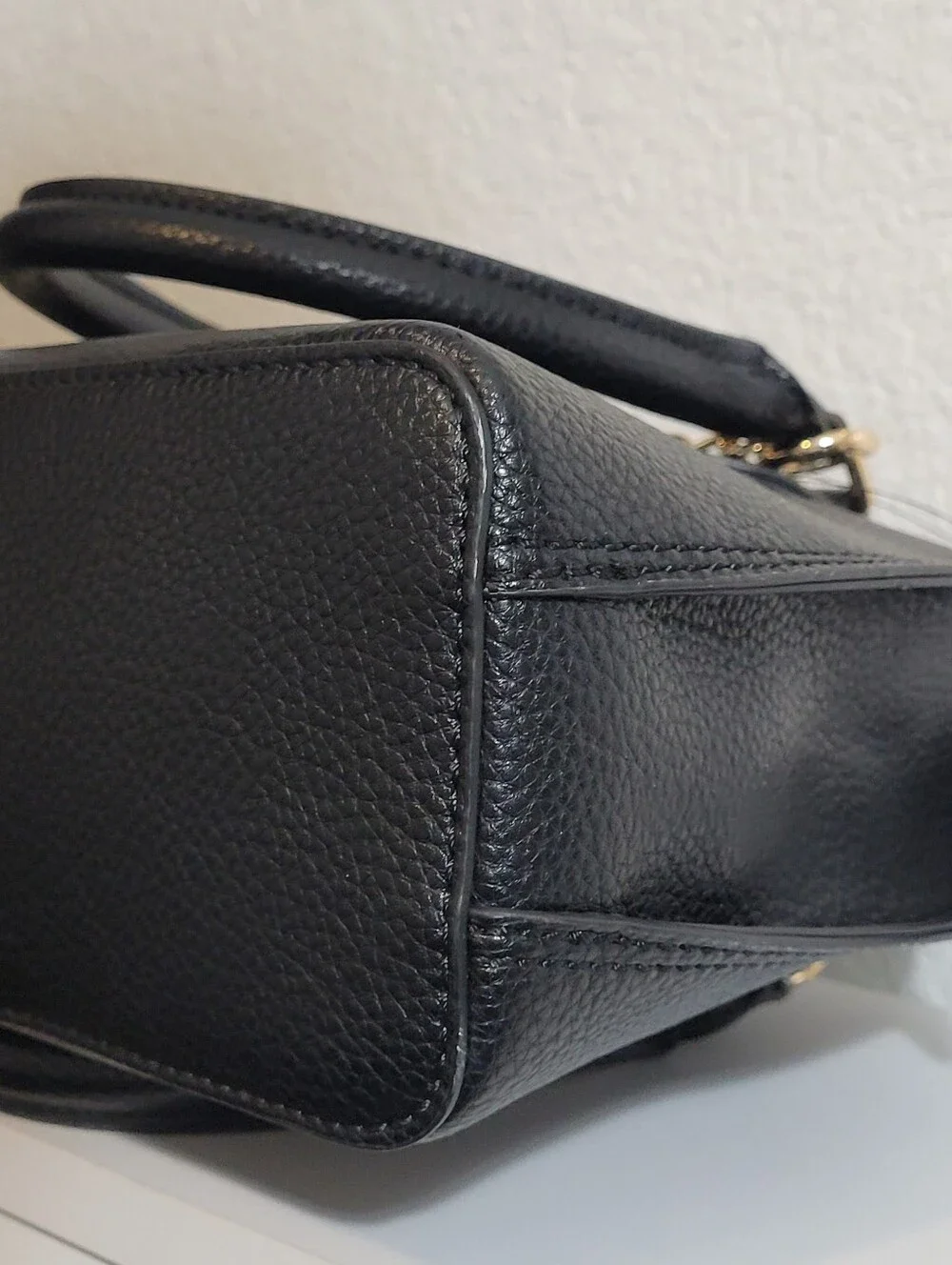 NWT GUESS Davina Charms Black Satchel Handbag with Gold Chain and Charm Accents